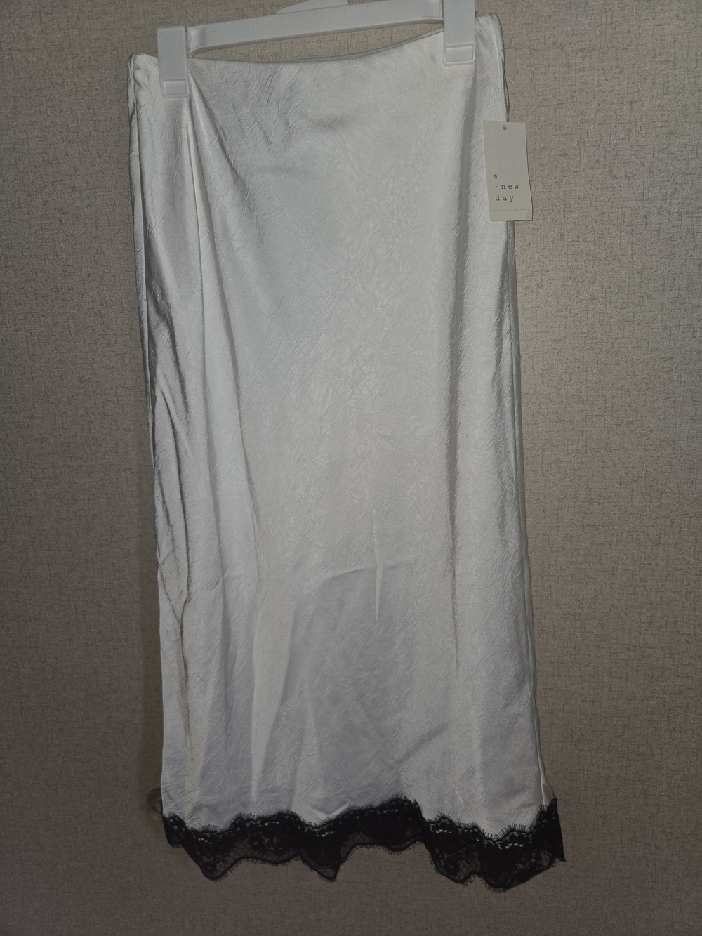a new day White Maxi Slip Skirt with Black Lace Hem Nwt Size Small